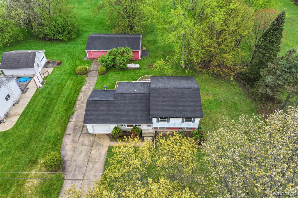 5244 Rood Road, Holly, MI 48442 — Photo 12