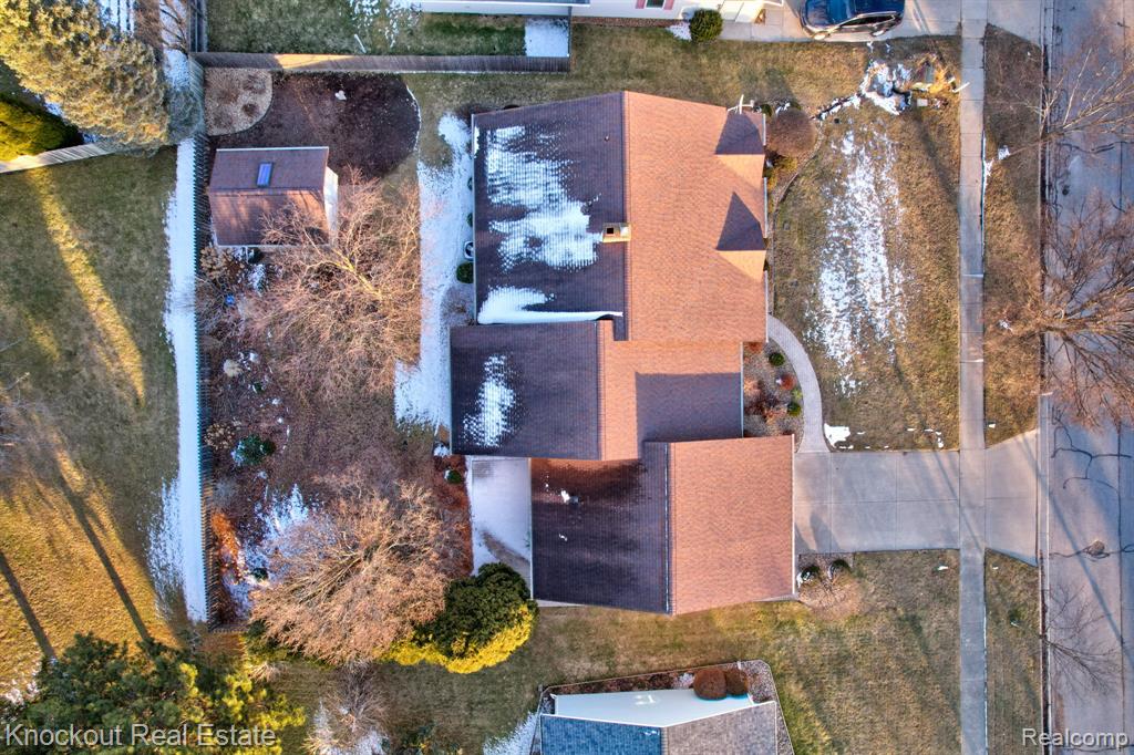 686 Willow Lane, Frankenmuth, MI 48734 — Photo 47