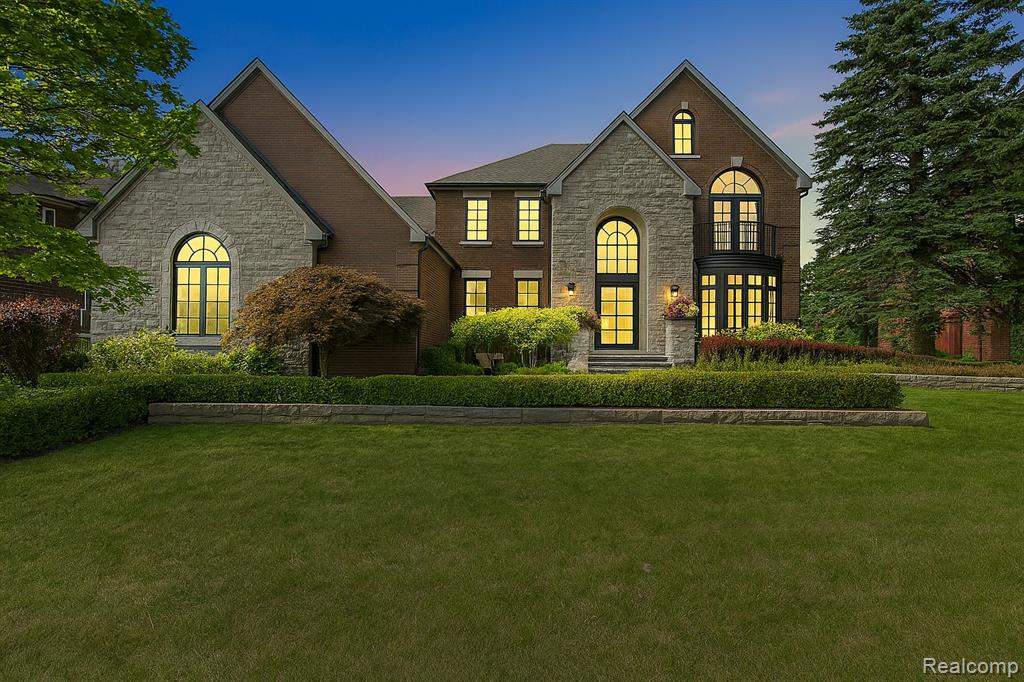 628 Springview Drive, Rochester, MI 48307 — front exterior