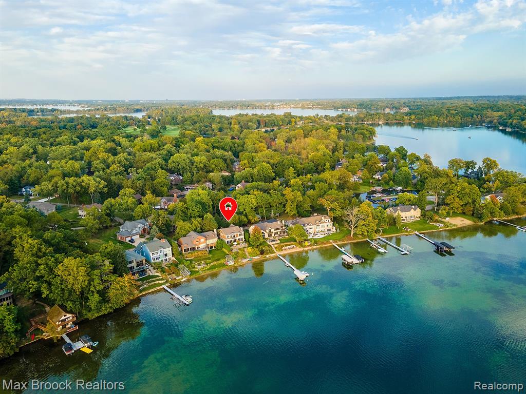 5681 SHORE Drive, Orchard Lake Village, MI 48324 — Photo 63