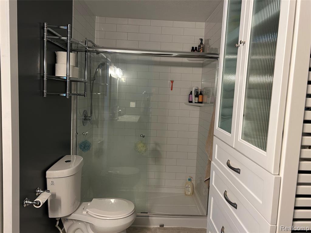 9642 Hummingbird Ct, Howard City, MI 49329 — Photo 12