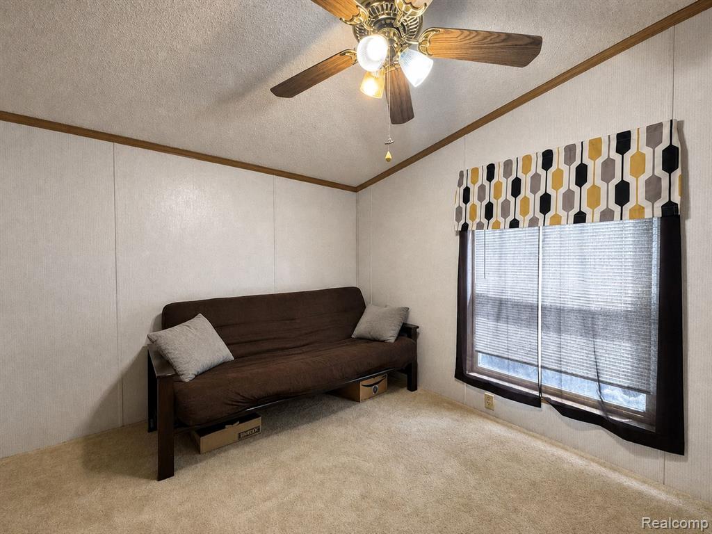 90 Menlo Park Drive, Belleville, MI 48111 — Photo 16