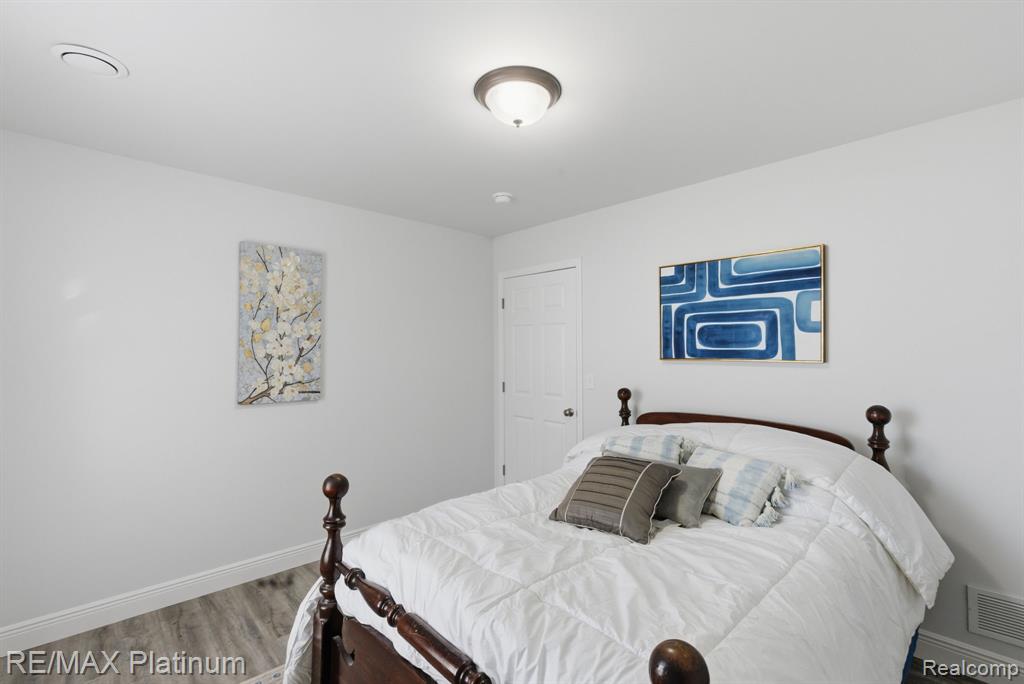 2424 Fisher Road, Howell, MI 48855 — Photo 15