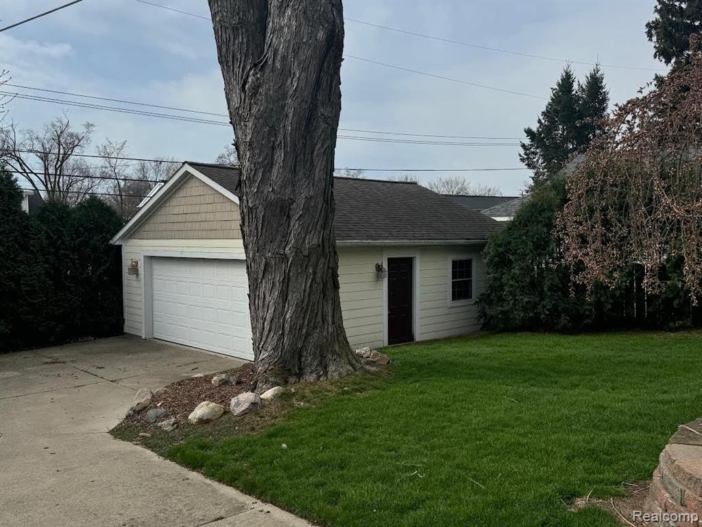 881 SIMPSON Street, Plymouth, MI 48170 — Photo 3