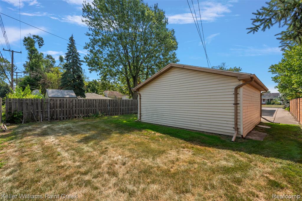436 Orchard Street, Wyandotte, MI 48192 — Photo 38