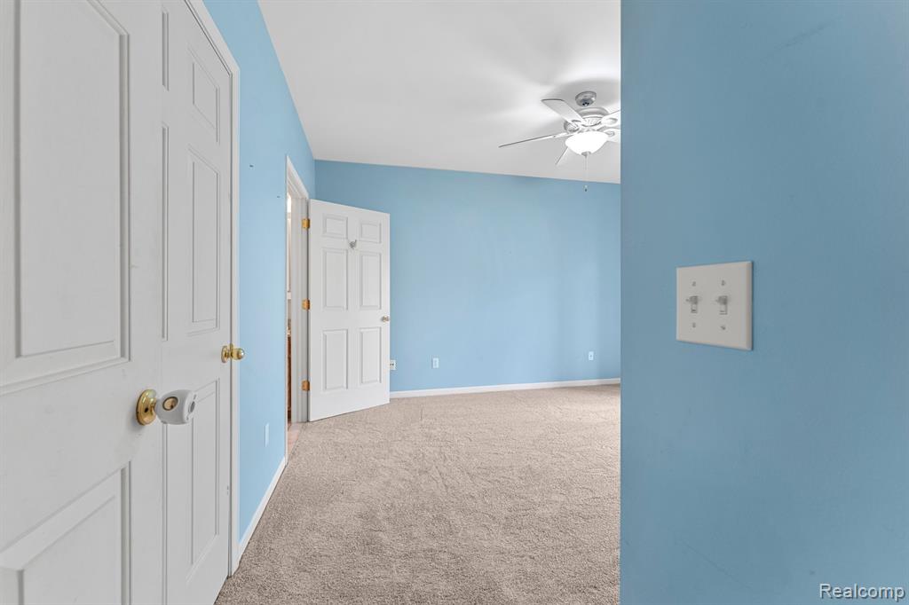 541 MULBERRY Street, Wyandotte, MI 48192 — Photo 14