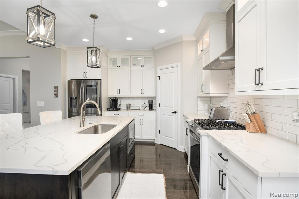 50035 ANITA Way N, Macomb, MI 48044 — Photo 4