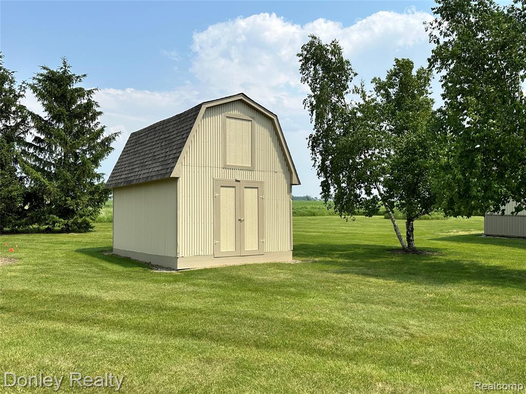 250 N Decker Road, Clifford, MI 48727 — Photo 36