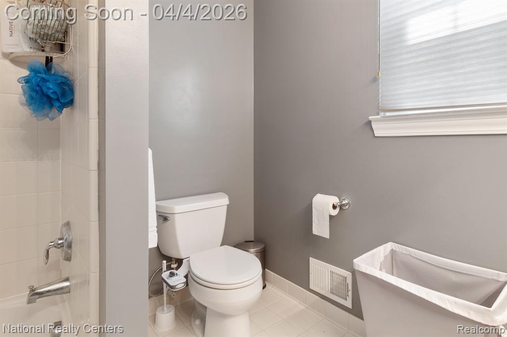12881 NAUTICA Drive, Van Buren, MI 48111 — Photo 41