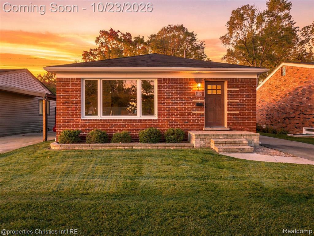 1112 E 4th Street, Royal Oak, MI 48067