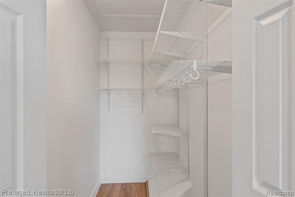 30998 W Country W, 187, Farmington Hills, MI 48331 — Photo 22