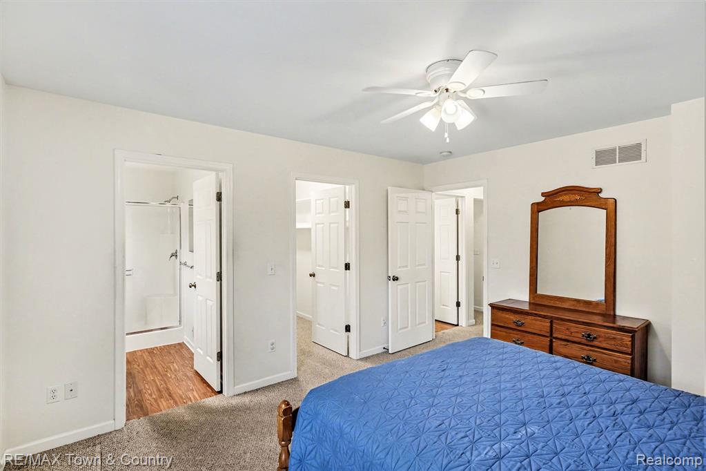 6462 Royal Club Drive, Flushing, MI 48433 — Photo 10