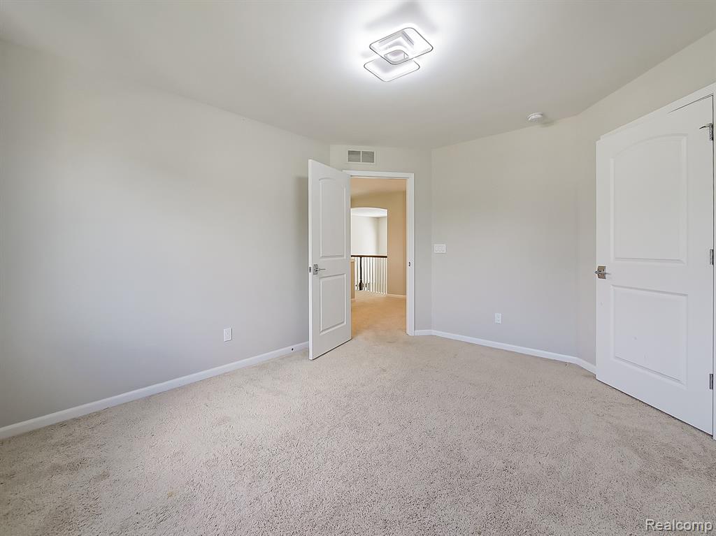 47639 Alpine Drive, Novi, MI — Photo 12