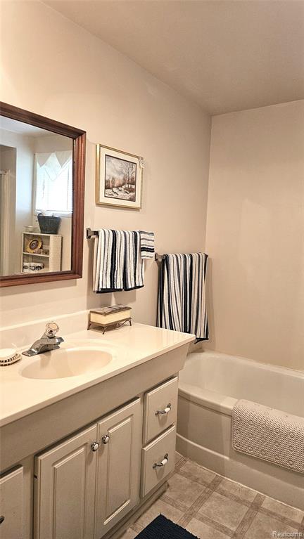 10040 Stinchfield Woods Road, Pinckney, MI 48169 — Photo 31