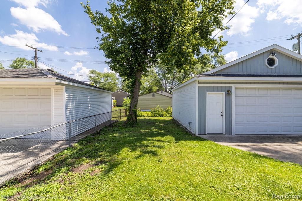 4995 Croissant Street, Dearborn Heights, MI 48125 — Photo 20
