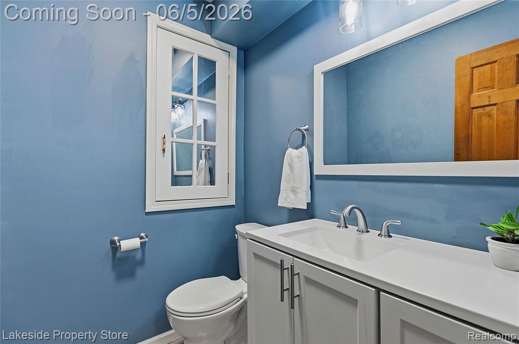 174 S Belle River Avenue, Marine, MI — Photo 15