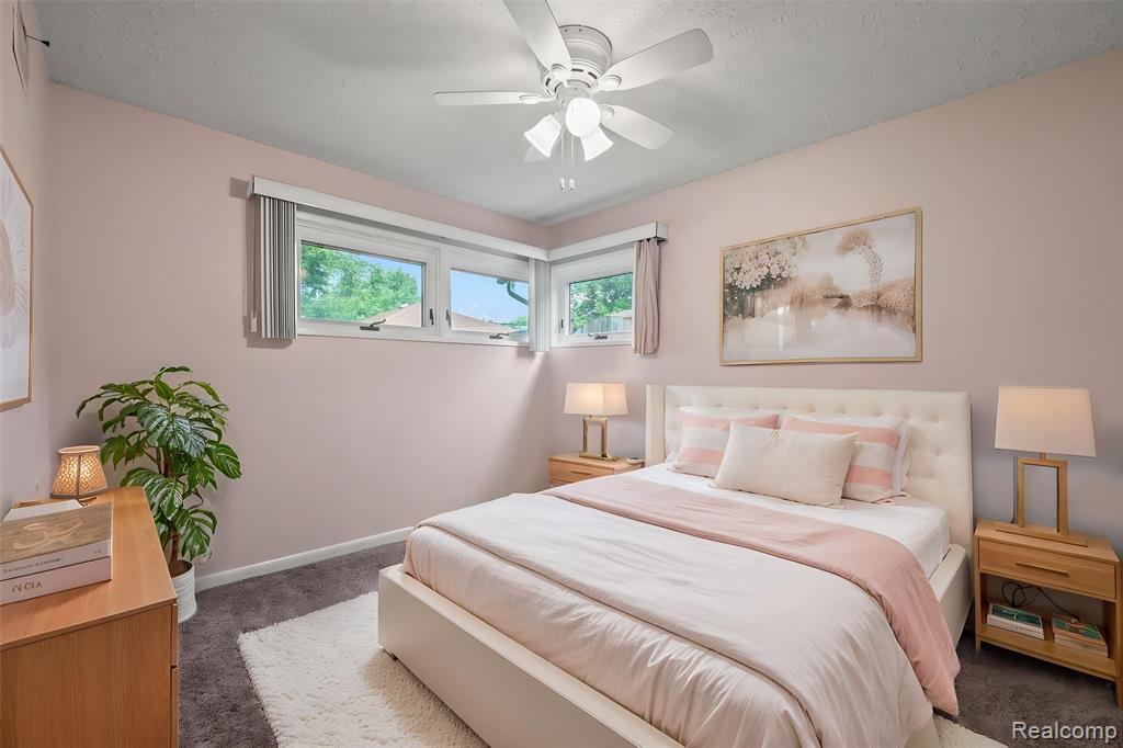 519 Essex Street, Clawson, MI — Photo 10
