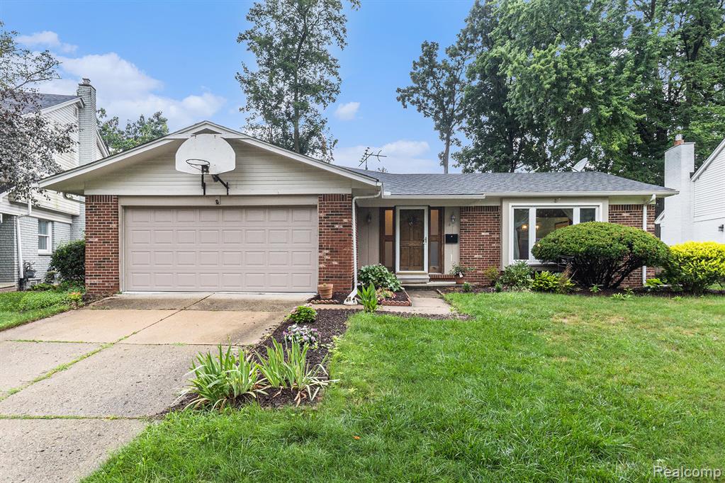 3420 Sussex Court, Ann Arbor, MI 48108 — front exterior