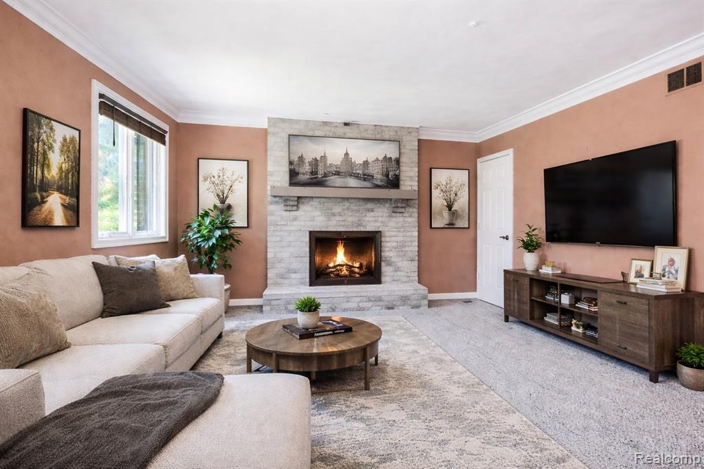 9025 Muirland Drive, Plymouth, MI 48170 — Photo 23