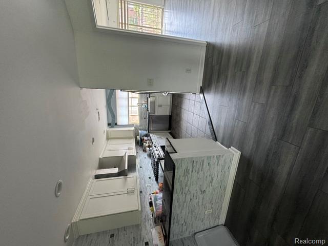 17034 Farmington Road, Livonia, MI 48154 — Photo 5