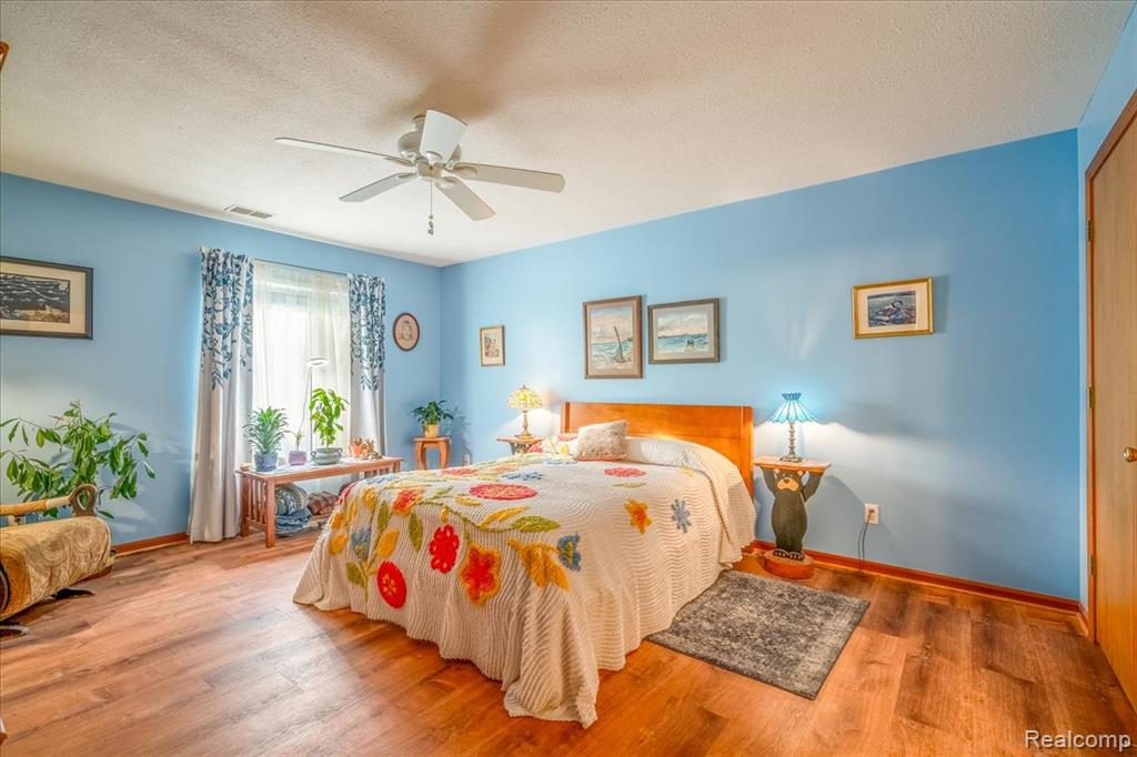 204 Marigold Circle, Westland, MI — Photo 21