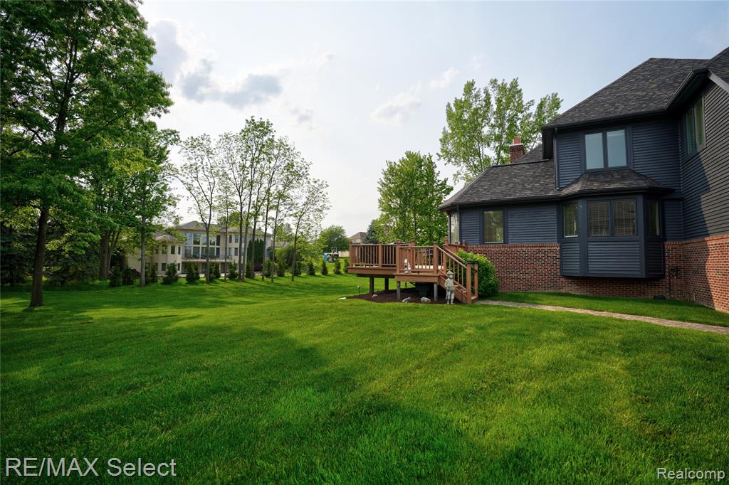 8320 MISTY, Grand Blanc, MI 48439 — Photo 18