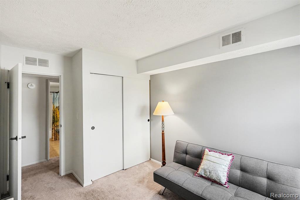 61156 Greenwood Drive, South Lyon, MI 48178 — Photo 17