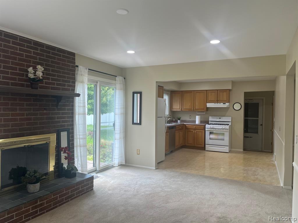 87 Carter Drive, Troy, MI 48098 — Photo 10