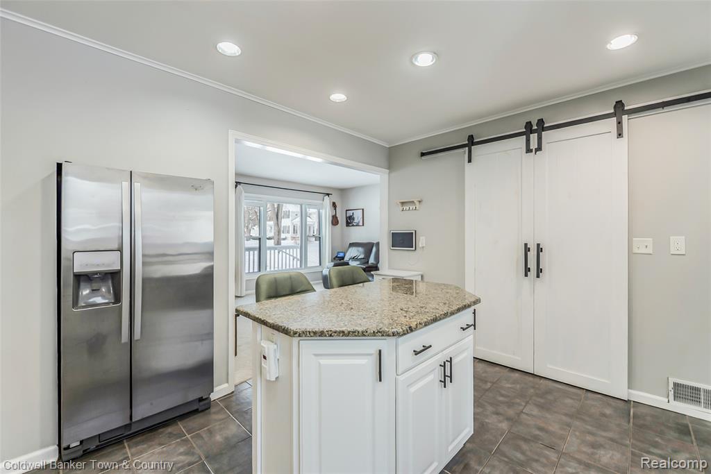 1420 Butler Boulevard, Howell, MI 48843 — Photo 15