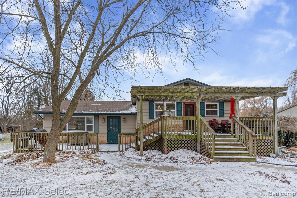 2690 Winegar Road, Bancroft, MI 48414 — front exterior