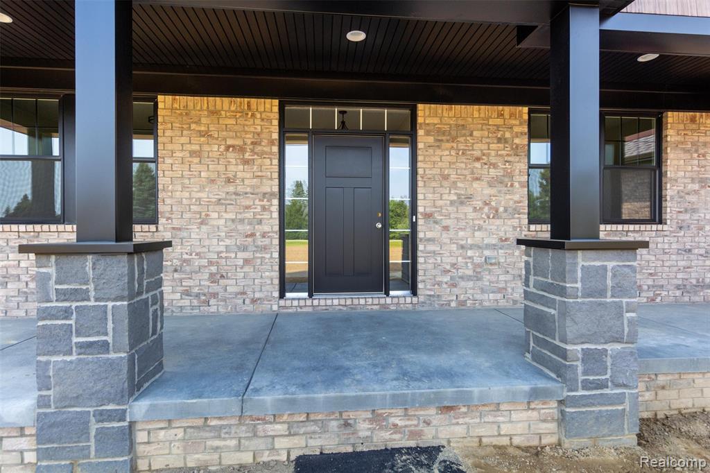 2039 GREATER OAK Drive, Lapeer, MI 48446 — Photo 9