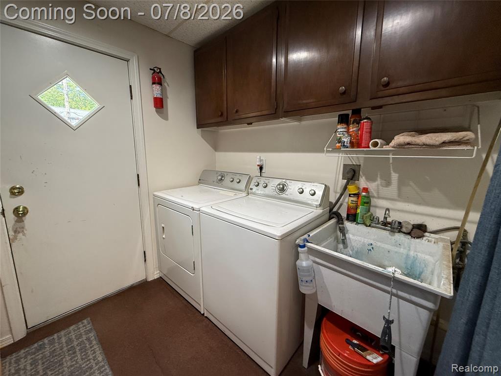 756 Cedarlawn Road, Waterford, MI 48328 — Photo 20