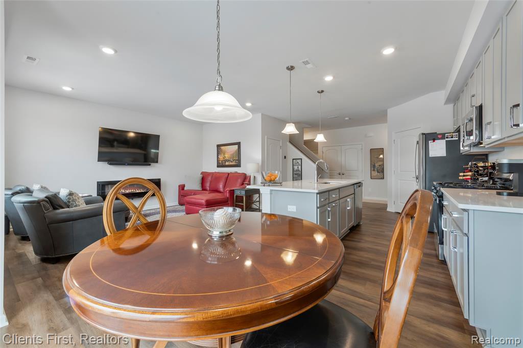 8689 Grove Street, Washington, MI — Photo 9
