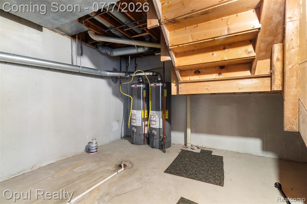 3961 Chablis Street, West Bloomfield, MI 48323 — Photo 37