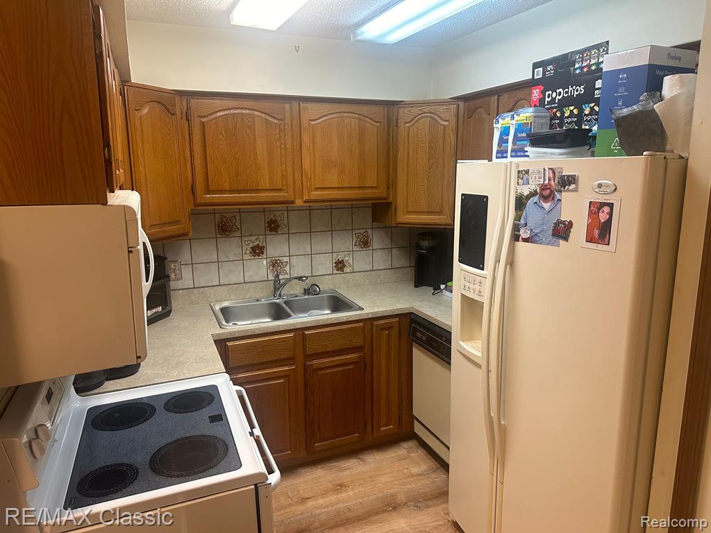42207 MILL RACE Circle, Plymouth, MI 48170 — Photo 9