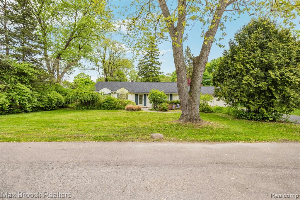 6485 Thurber Road, Bloomfield Hills, MI 48301 — Photo 66