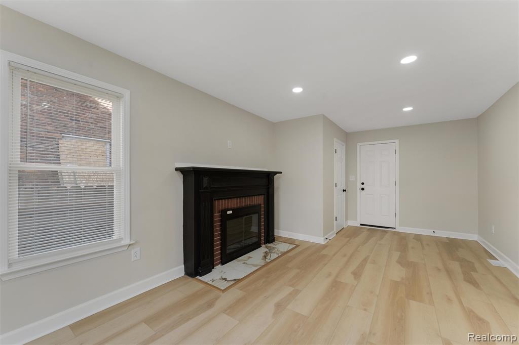 11090 McKinney Street, Detroit, MI 48224 — Photo 2
