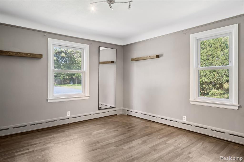 2235 Maddy Lane, Keego Harbor, MI 48320 — Photo 10