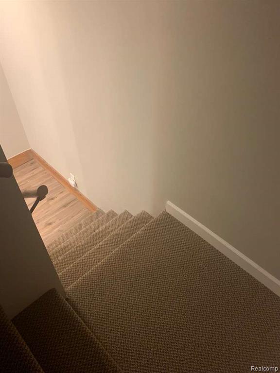 9459 Mitchell Street, Hamtramck, MI 48212 — Photo 12