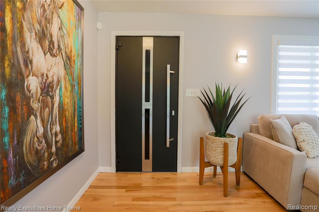 38146 Mast Street, Harrison Township, MI — Photo 22