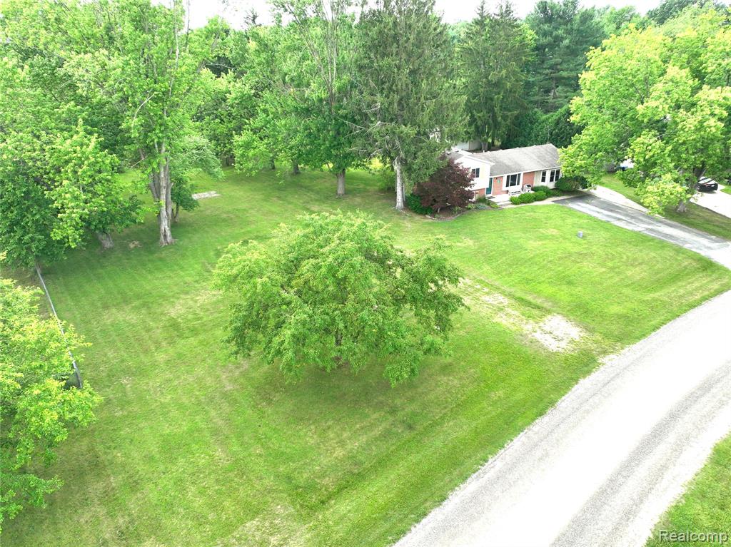 9100 Mayfred Drive, Pinckney, MI 48169 — Photo 25