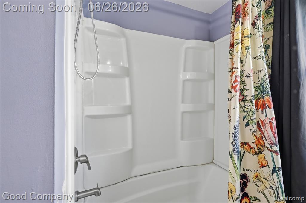 520 E Muir Avenue, Hazel Park, MI 48030 — Photo 14