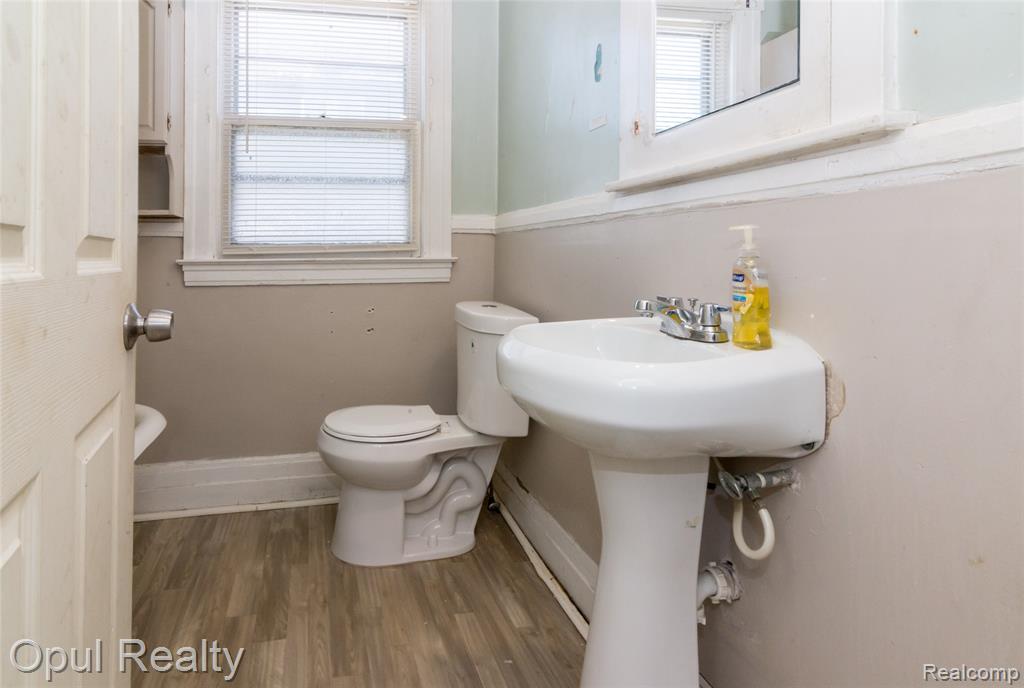 6361 Devereaux Street, Detroit, MI 48210 — Photo 18