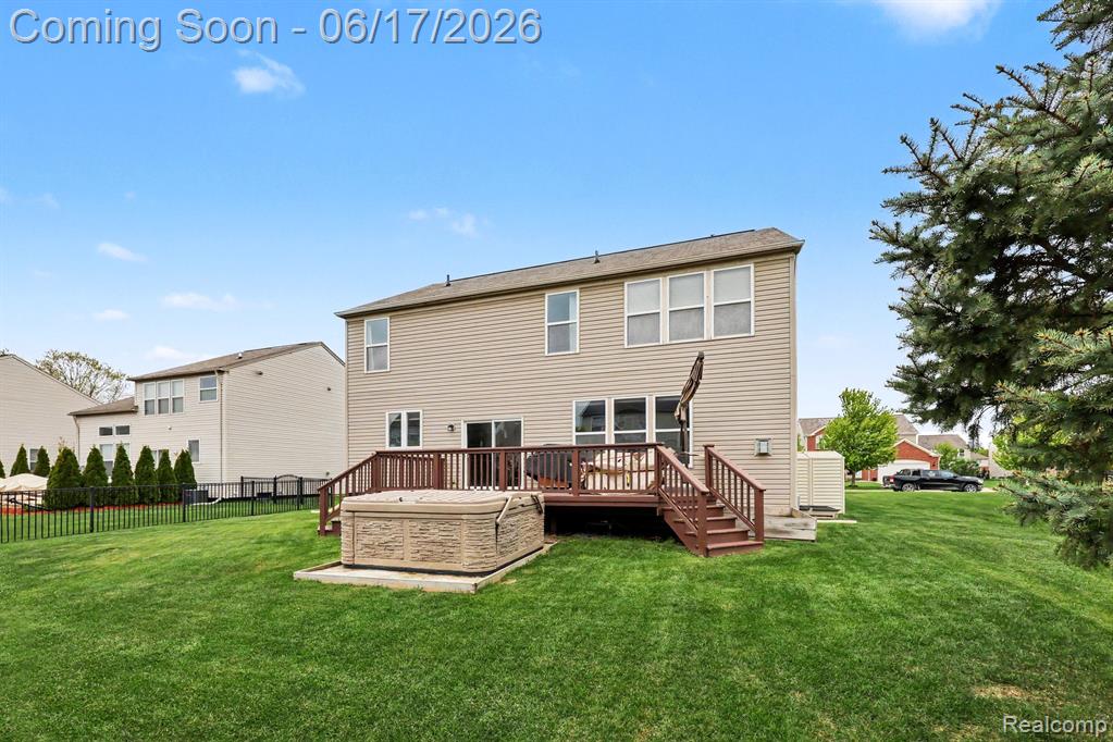 19120 Pembridge Street, Macomb, MI 48042 — Photo 32