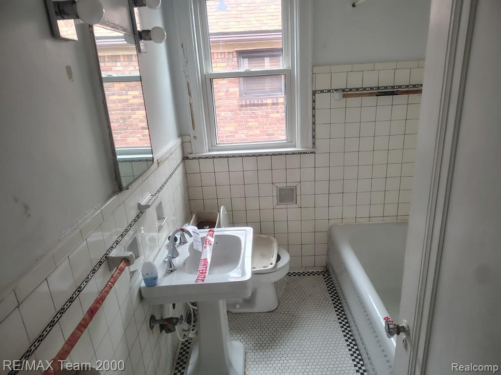 17312 Indiana Street, Detroit, MI 48221 — Photo 32