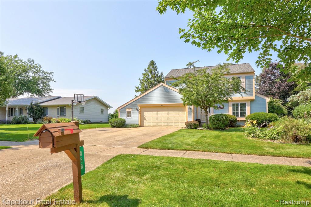 858 Zehnder Drive, Frankenmuth, MI 48734 — Photo 3