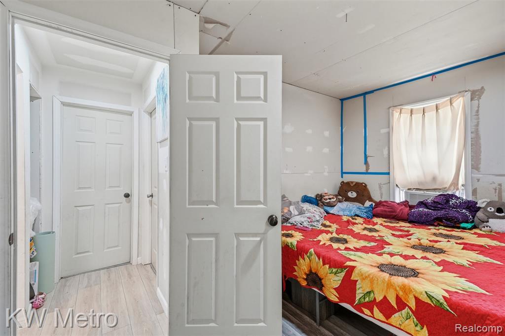 9941 Pinehurst Street, Detroit, MI 48204 — Photo 9