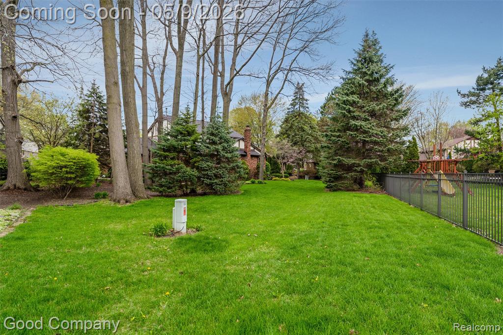 20063 Hudson Bay Court, Clinton Twp, MI 48038 — Photo 48