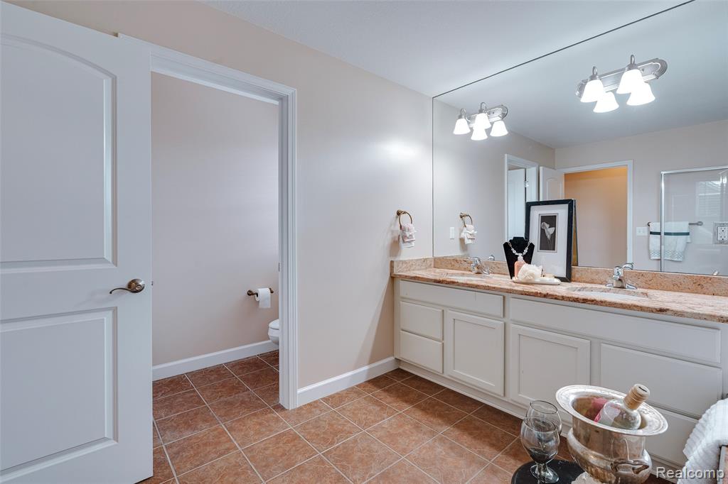 51921 Red Cedar ct, South Lyon, MI 48178 — Photo 47