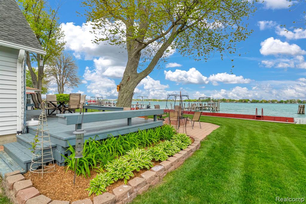 5441 Pointe Drive, East China, MI — Photo 51